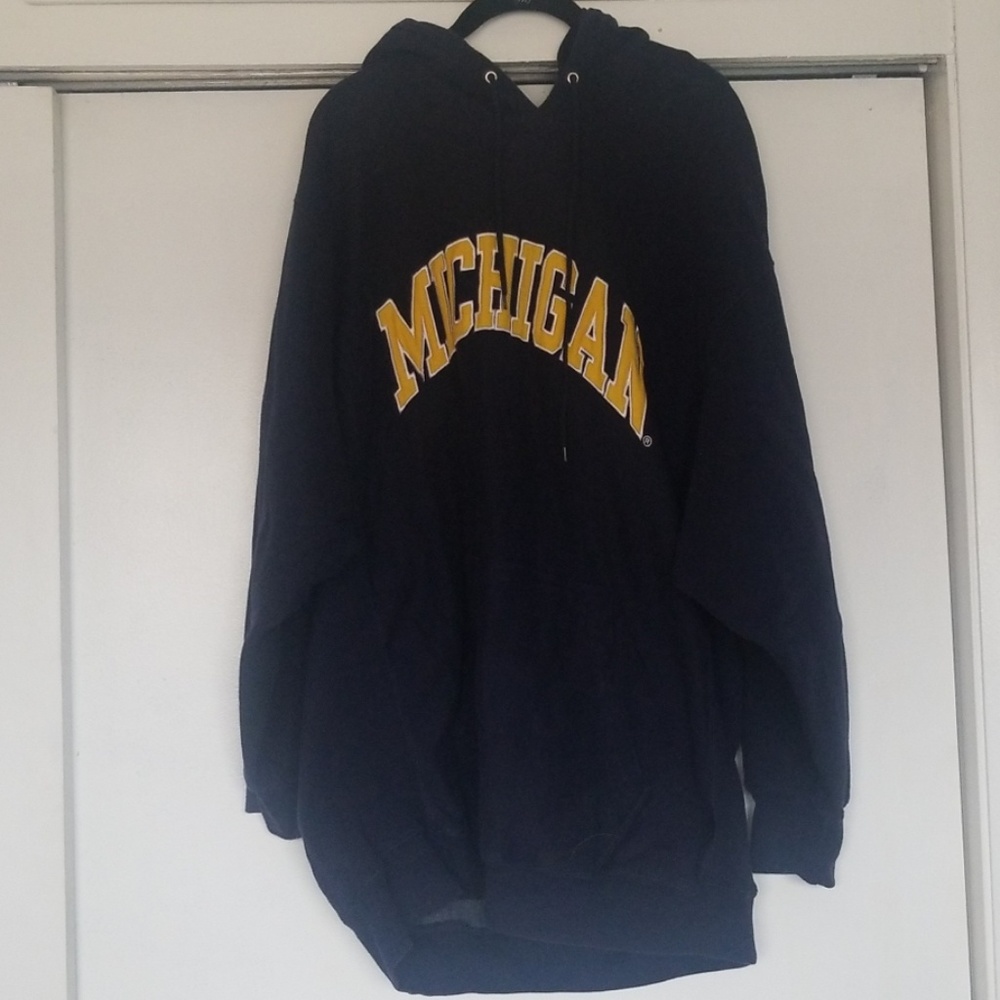 Michigan hoodie XXL